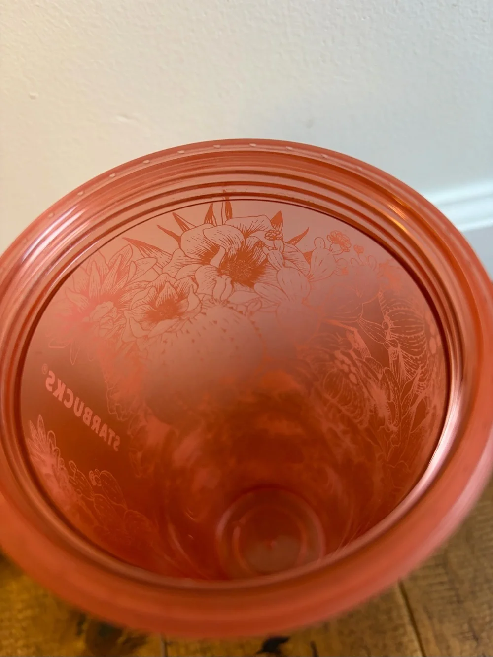 Starbucks 2018 Coral Pink Cactus Floral 24oz Venti Cold Tumbler Matte With Straw